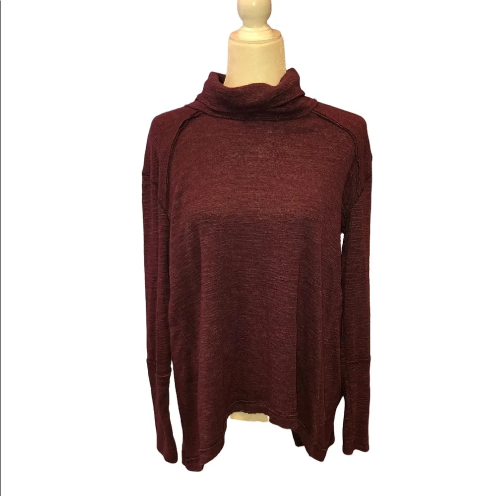 Free People EUC Turtle Neck - Picture 2 of 9